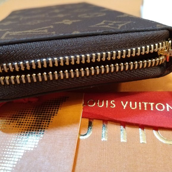 Louis Vuitton M42616 zippy wallet in monogram BRAND NEW - Picture 5 of 8